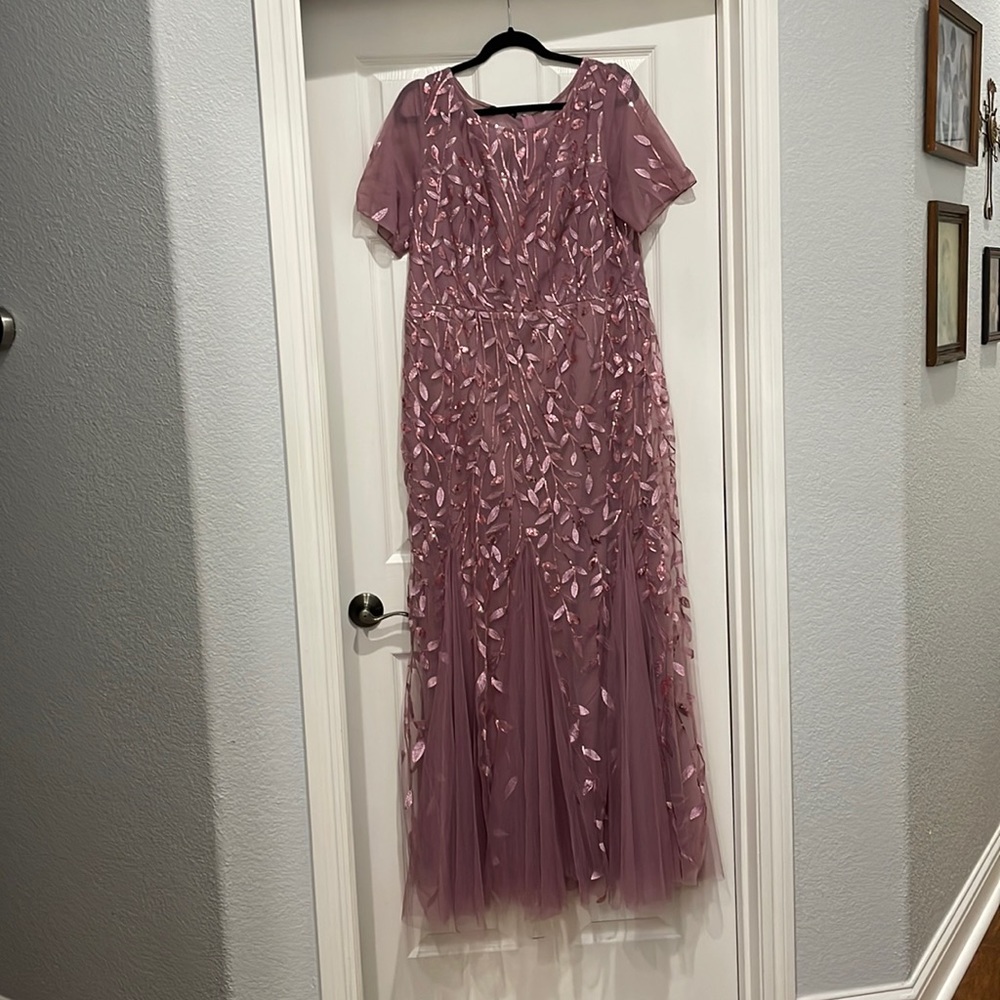 COPY - Mother of the bride or prom dress for sale, size 18W (runs small)
